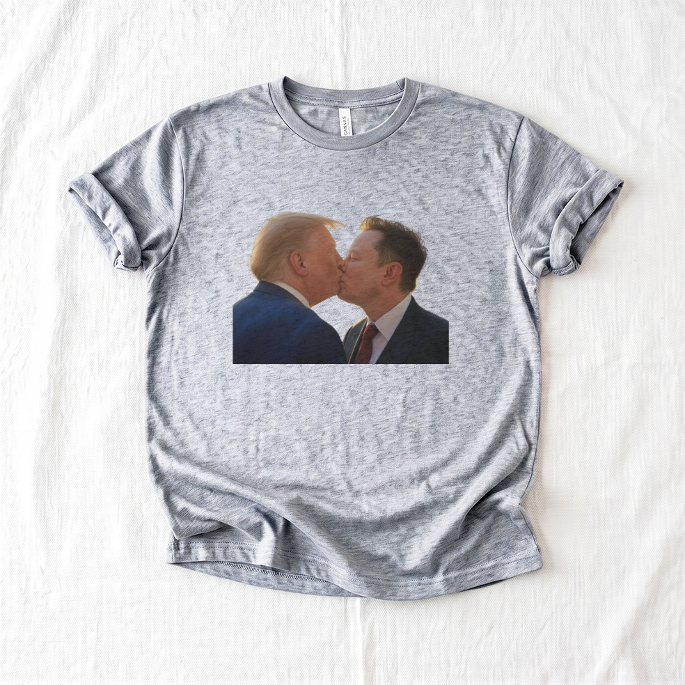 Trump and Elon Kissing T-Shirt